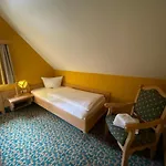 מלון Parkhotel Margaretenhof 3*