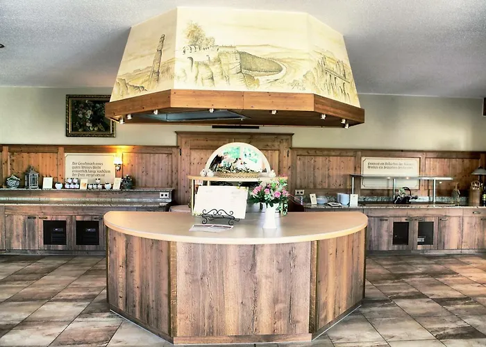 Parkhotel Margaretenhof فندق 3*